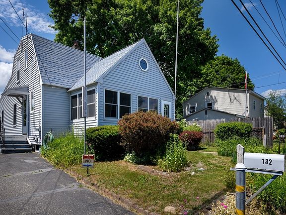 2nd image of 132 Eagle St