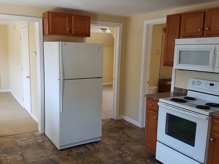 41 Bowman St #2 — Photo 3