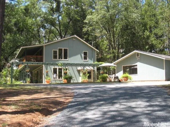 4500 Slodusty Rd, Garden Valley, CA 95633