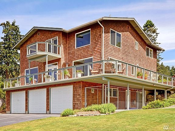 2nd image of 432 Priest Point Dr NW