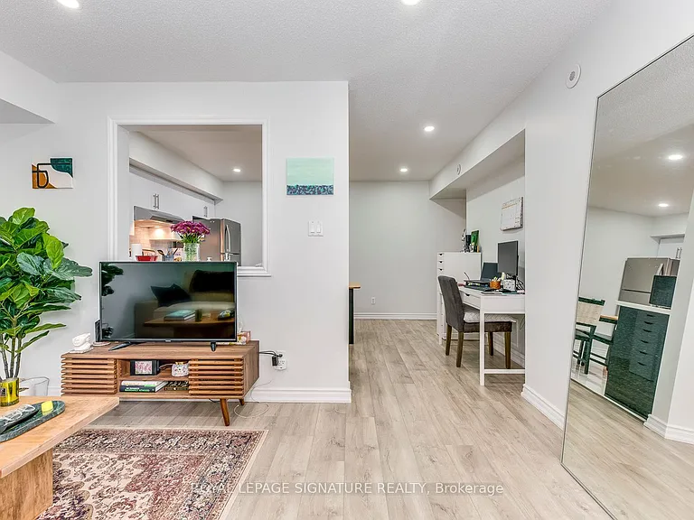 10 Douro St #525 — Photo 5