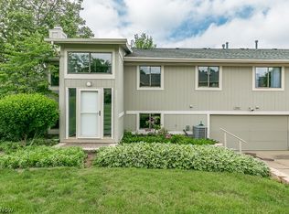 7242 S Holmes Pl, Painesville, OH 44077