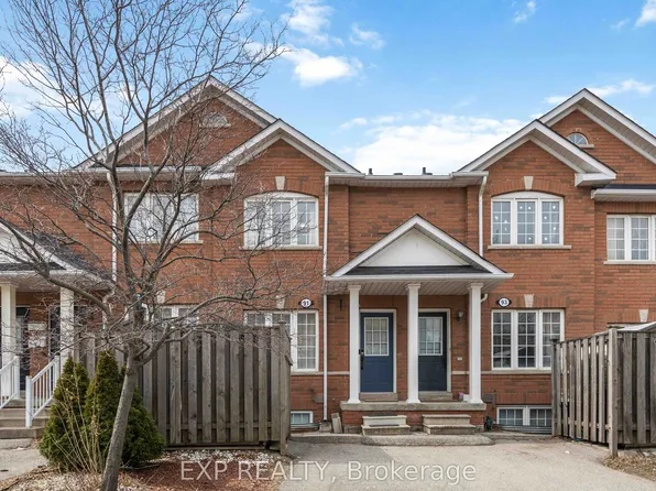 91 Weston Rd #66, Toronto, ON M6N 5H4