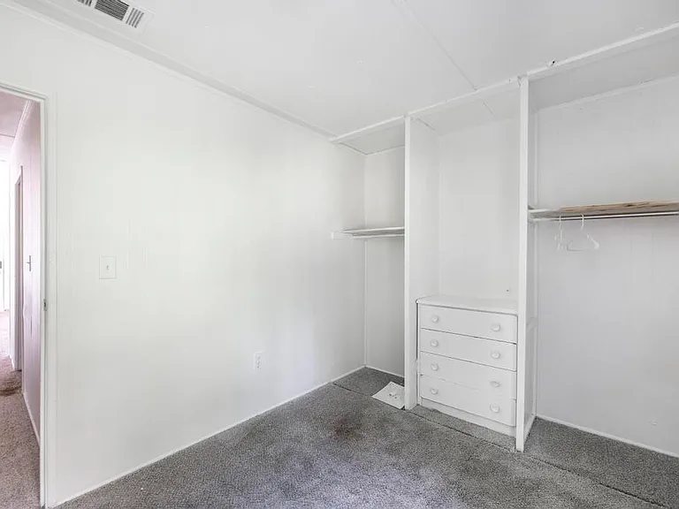 5741 Bloomfield Rd — Photo 15