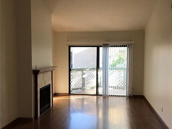 3rd image of 3543 W Greentree Cir Unit G