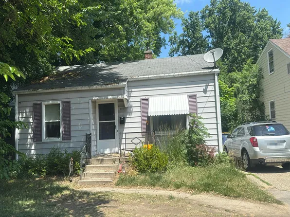 1507 Leonard St NE, Grand Rapids, MI 49505