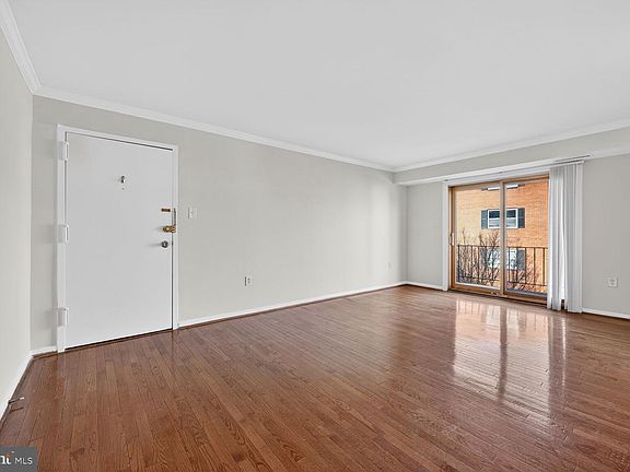 2nd image of 430 N Armistead St APT 201