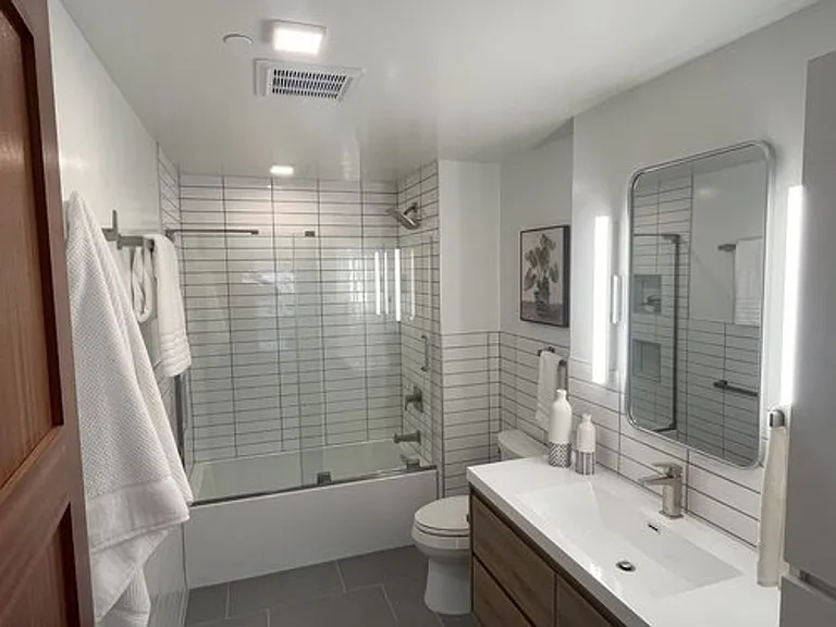 950 Spruce St #2B — Photo 9