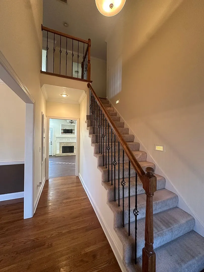 Legacy Hill Estates — Photo 4