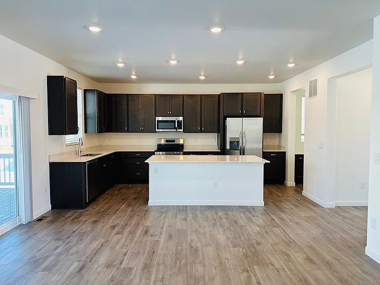 24305 E Ohio Dr — Photo 3