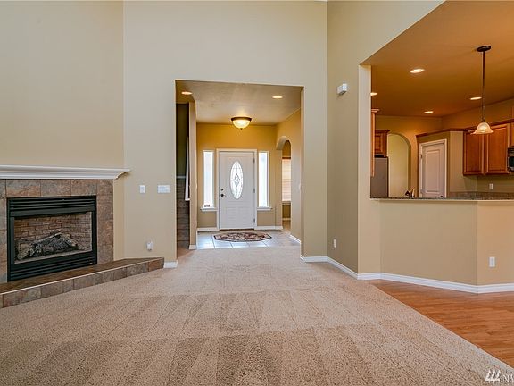 5th image of 10 Makenna Ln