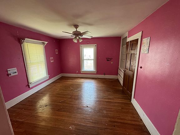 3rd image of 322 N Harlem Ave