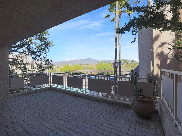 7402 E Carefree Dr #210 — Photo 25