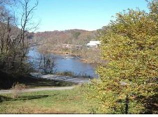 41 Tuck View Ln, Sylva, NC 28779