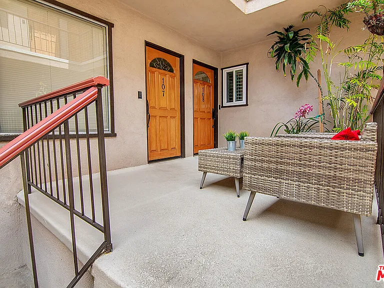 1730 Camden Ave #108 — Photo 2