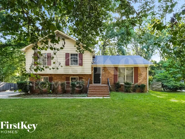 13507 Idlefield Ln, Matthews, NC 28105