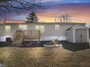 11 Tyler Dr, East Berlin, PA 17316