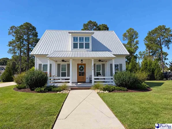 3818 Lake Oakdale Dr, Florence, SC 29501