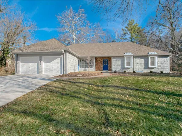 10201 Cedar St, Overland Park, KS 66207