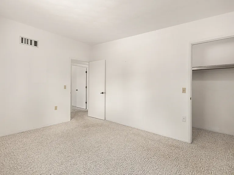 16381 S Observatory Pl — Photo 23