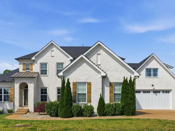 119 Sperance Ln, Gallatin, TN 37066