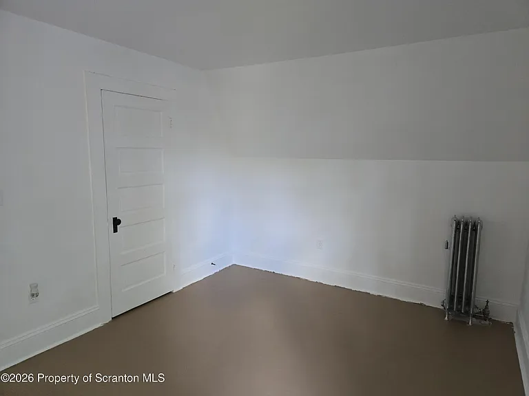 710-712 Prescott Ave — Photo 12