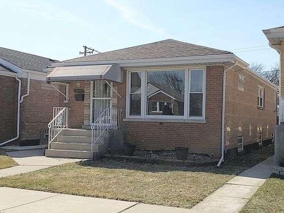 2nd image of 5122 S Laramie Ave