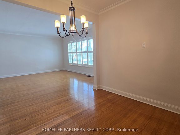 5th image of 3 Ridge Point Cres