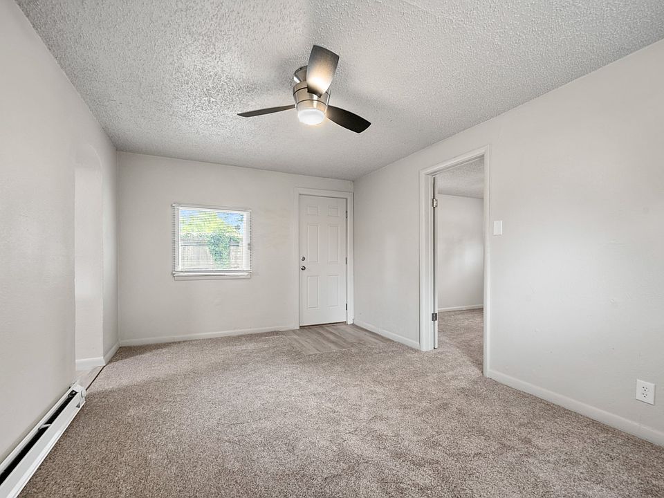 1st image of 1709 1/2 Belmont Ave #1/2