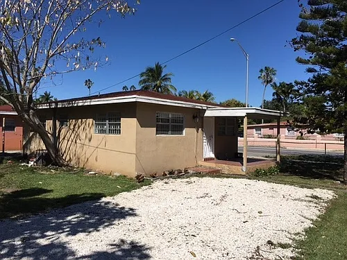 8100 NW 1st Pl Photo 1 8100 NW 1st Pl Photo 1