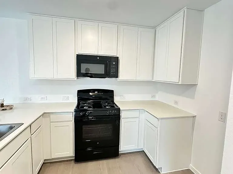 1609 Sparrow Hawk Rd — Photo 18