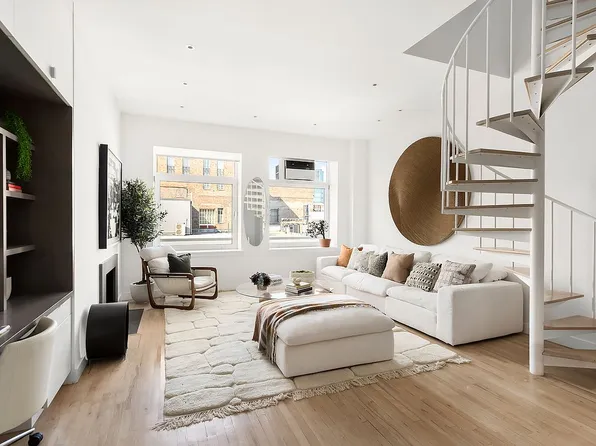 14 E 4th St Rm 1124, New York, NY 10012