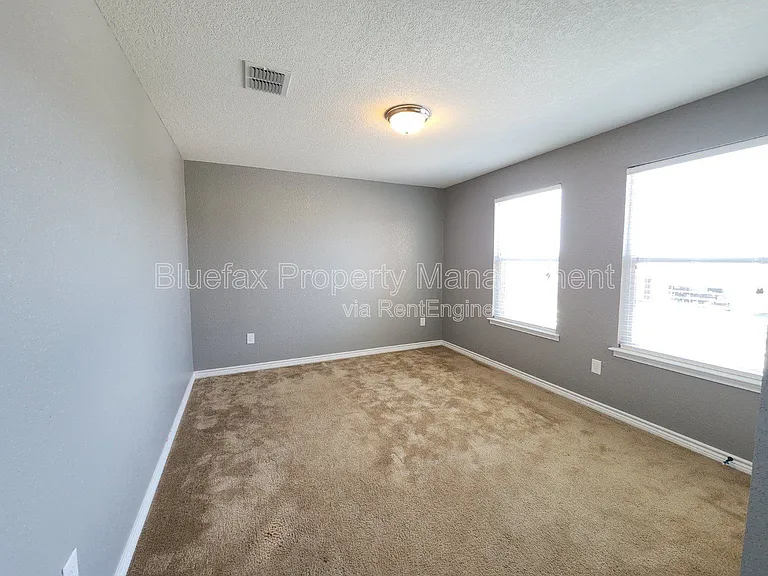 15214 Ohare Lndg — Photo 19