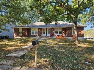 1512-1514 SW Sunset St, Blue Springs, MO 64015