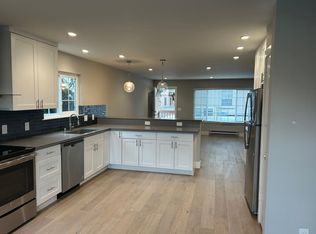 58 E 39th Ave #B, San Mateo, CA 94403