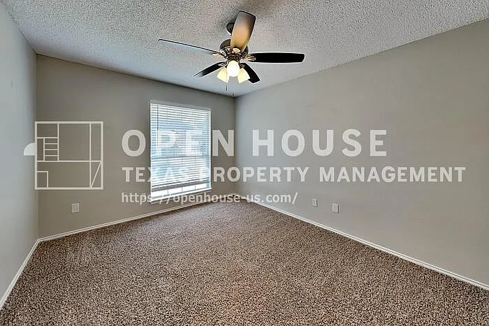 5711 Sterling Green Trl — Photo 15