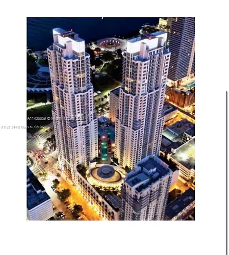 244 Biscayne Blvd #908 Photo 1