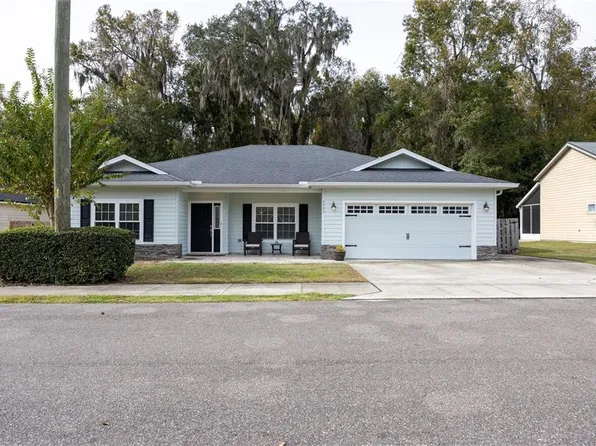 5504 NW 34th St, Gainesville, FL 32653