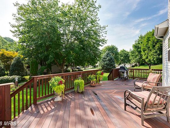 Ipe wood deck, just cleaned 