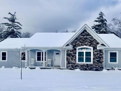 102 Pembroke Ln, Daniels, WV, 25832