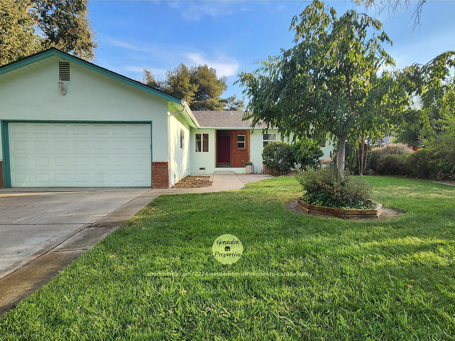 3 bed, 1309 sqft, $2,780 — Photo 1