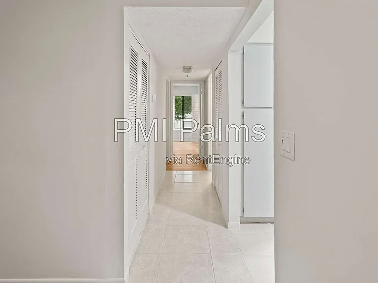 1236 Pine Ridge Cir W #G3 — Photo 21