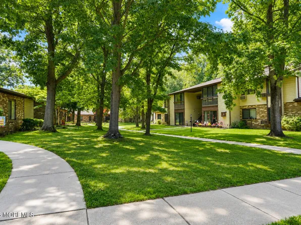 99 Arrowood Road #A, Manalapan, NJ 07726