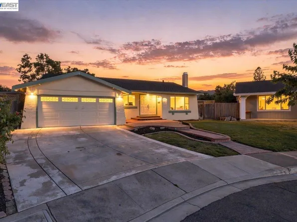 6360 Shorewood Ct, Pleasanton, CA 94588