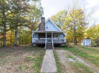 1875 Claylick Rd, White bluff, TN 37187