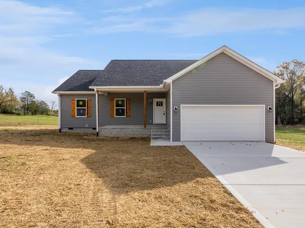 4300 John Gentry Rd, Baxter, TN 38544