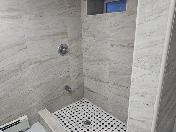 (undisclosed Address), Hempstead, NY 11550
