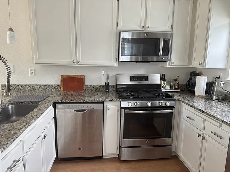 45 Mariners Cir — Photo 8