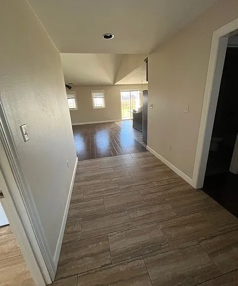 2116 Iron Eagle Ct — Photo 2