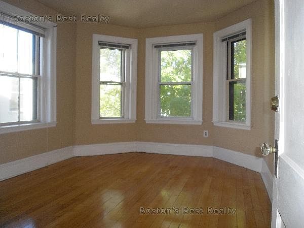 2nd image of 1161 Commonwealth Ave APT 6A
